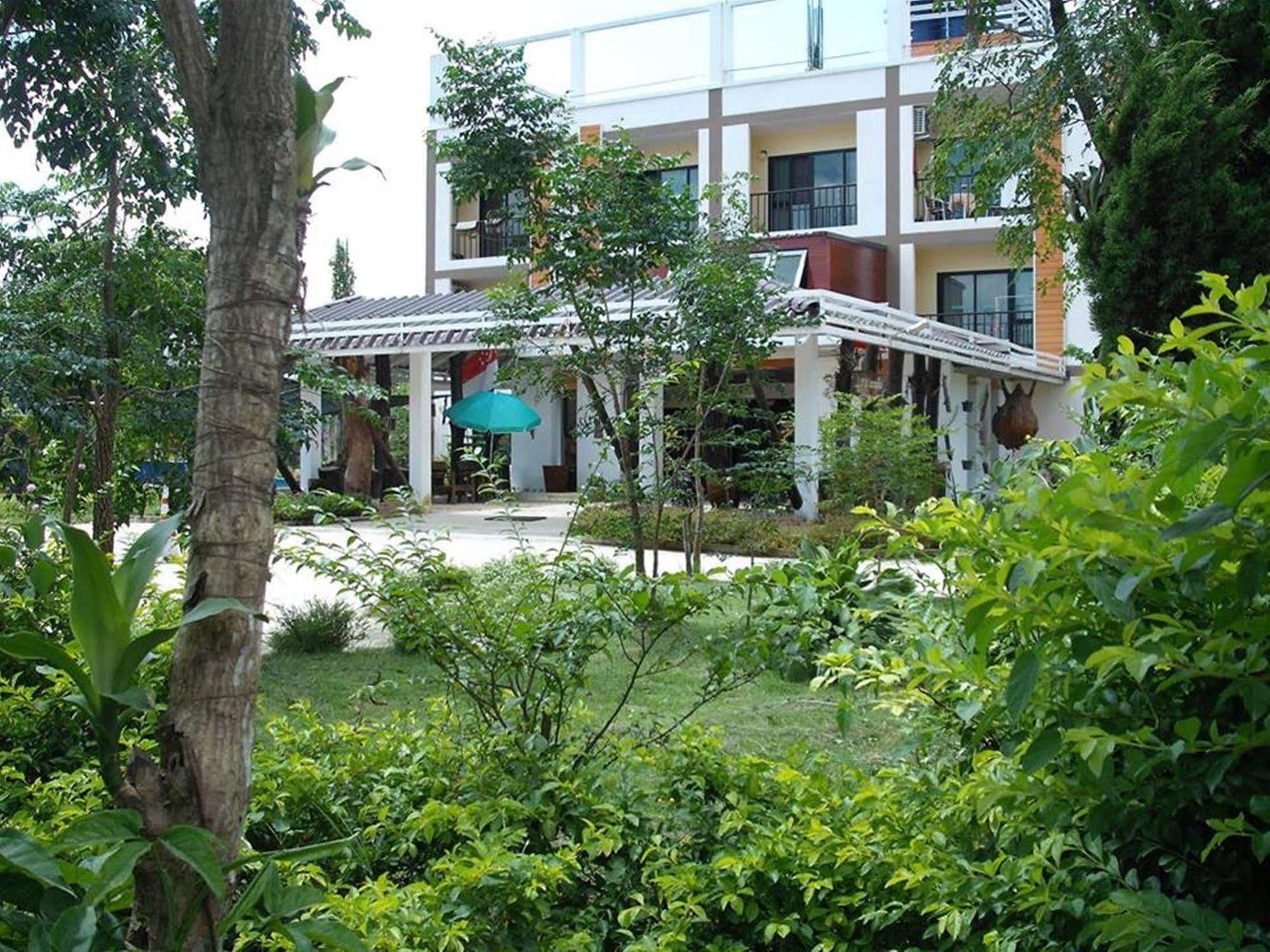 Mech Mansion Otel Chiang Rai Dış mekan fotoğraf